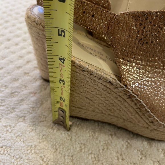 Kenneth Cole wedges - Picture 6 of 7